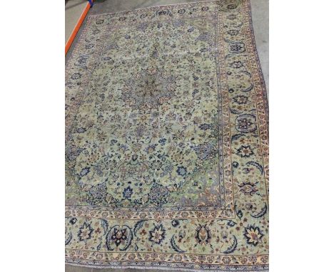 LARGE ISFAHAN BORDERED CARPET,408 x 287cm