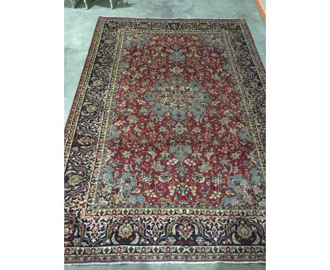 LARGE ISFAHAN BORDERED CARPET,382 X 257cm