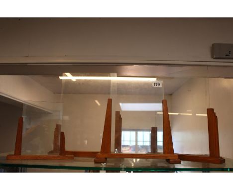 Graduated Set of 4 Art Deco Light Oak and Glass picture frames. Condition - 2 sheets of glass missing 