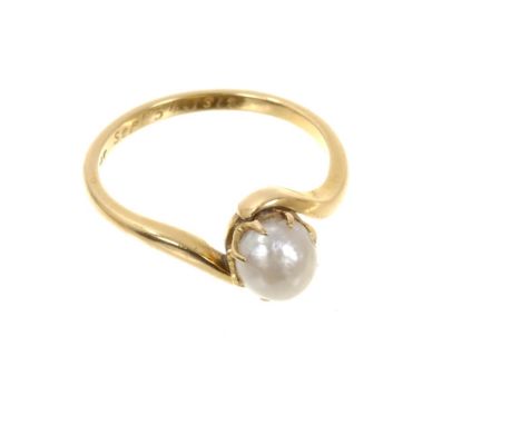 Pearl ring with a single 5.75 - 6mm pearl in 18ct gold setting, with inscription dated September 5th 1917. Finger size L. Pea