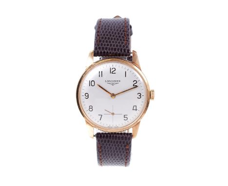 Gentlemen’s 9ct gold Longines wristwatch with Longines 6922 calibre movement numbered 51725467, the circular dial with applie