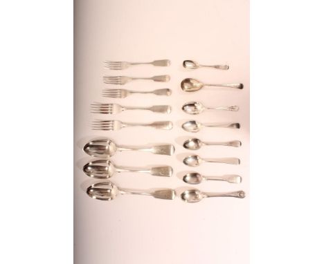 Selection of miscellaneous Georgian and later silver flatware, including three fiddle pattern tablespoons, two dining forks a