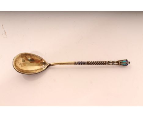 19th century Russian silver gilt spoon with cloisonné enamel decoration and 84 Zolotnik mark, Moscow. (circa 1880) 