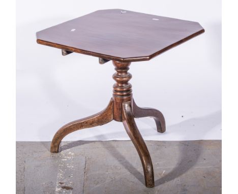 Victorian oak occasional table, rectangular top with rounded corners, turned column, tripod legs, width 60cm, depth 58cm, hei