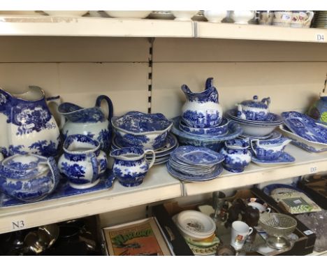 Copeland Spode Italian and other blue and white pottery 