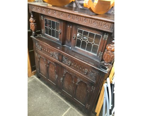 A buffet style sideboard. 
