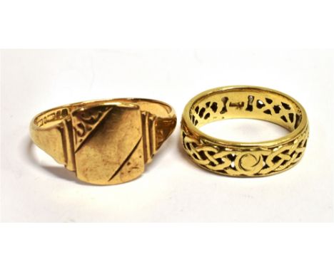 TWO 9CT GOLD RINGS A signet ring with engraved corner pattern (one corner pattern worn) faded hallmark to the shank, ring siz