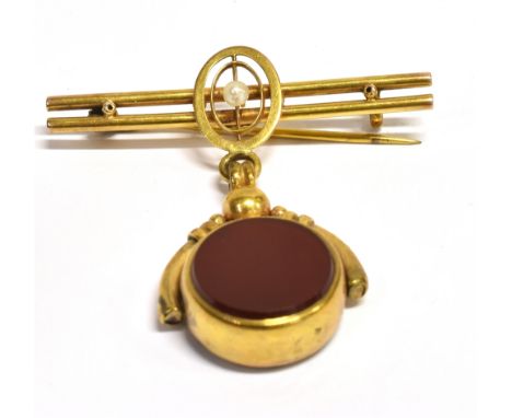 A MARKED 9C BLOODSTONE SPINNER BAR BROOCH the brooch with central seed pearl detail with a drop pendant spinner, the brooch f