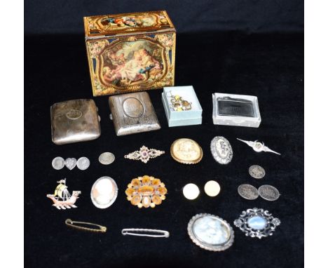 A COLLECTION OF SILVER jewellery and collectables, two silver cigarette cases, weight 138grams, a cased Streamline Automatic 