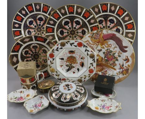 A group of twentieth century Royal Crown Derby wares, c. 1960-90. To include various patterns including Imari on plates, trin