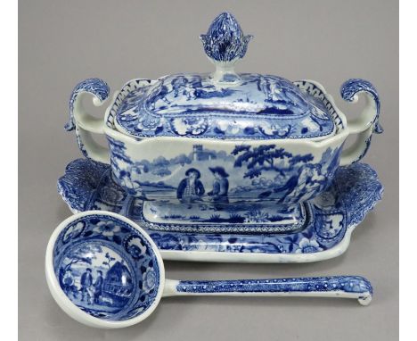 An early nineteenth century pearlware blue and white transfer-printed Beemaster pattern sauce tureen, cover, stand and matchi