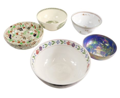 A quantity of ceramic bowls, to include a Wiltshire and Robinson Carltonware lustre bowl decorated with the Persian pattern, 
