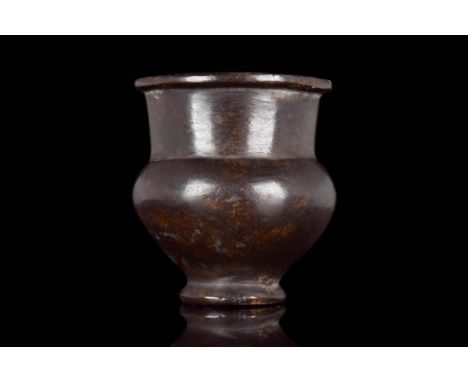 New Kingdom, 18th Dynasty, circa 1550-1291 BC This eye-wateringly beautiful vessel is formed of a heavy serpentine, with a bu