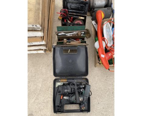 AN AMMO TIN AND A TOOL BOX CONTAINING AN ASSORTMENT OF TOOLS TO INCLUDE SOCKETS AND JUMP LEADS, TO ALSO INCLUDE TWO ELECTRIC 