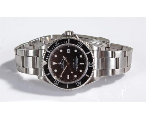 Rolex Oyster Perpetual Sea Dweller stainless steel gentleman's wristwatch, circa 2002, the signed dial with dot and arrow mar