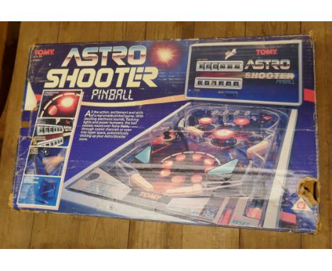 Tomy Astro Shooter flipper pinball game 