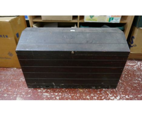 Carpenters tool box and contents 