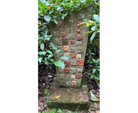 CONCRETE ART FORM (UNKNOWN ARTIST)