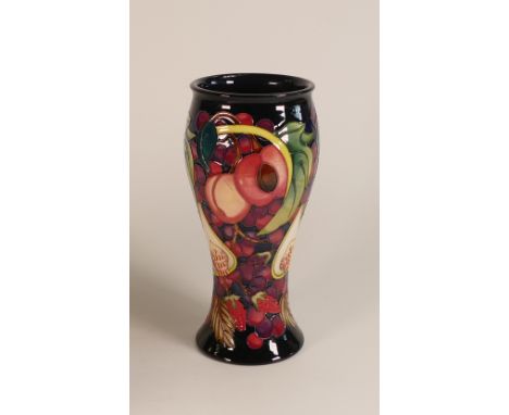 Moorcroft Queens Choice Vase 6/9 H:24.5cm designer Emma Bossons FRSA RRP: £710