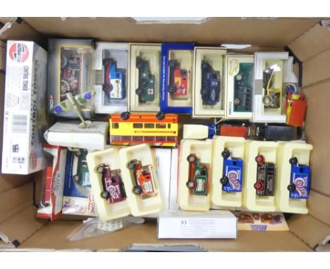 Collection mixed die-cast to include Corgi 1/50 scale 80303 Garrett 4CD showman's tractor - 'Little Billy', Lledo 'Days Gone'