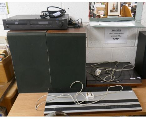 Bang and Olufsen Beomaster 1900 stereo with B&amp;O Beogram 1500 turntable, 1 pair B&amp;O Beovox S45 speakers and 1 pair B&a
