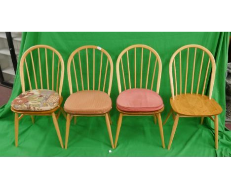 Set of 4 blonde elm Ercol chairs 