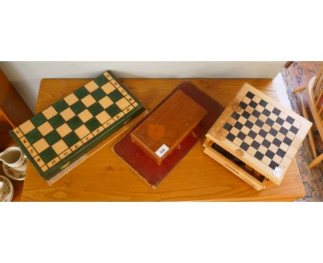Collection of chess sets, drafts etc 