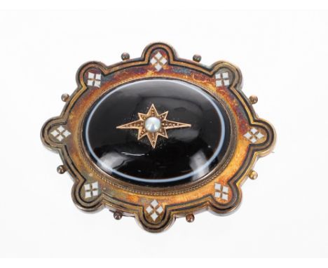 Victorian onyx enamel and yellow metal mourning oval brooch, the centre with a seed pearl and star set surround, 19.1gm, 48mm