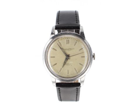 International Watch Co Shaffhausen Ingenieur automatic stainless steel gentleman's wristwatch, circular silvered dial with ba
