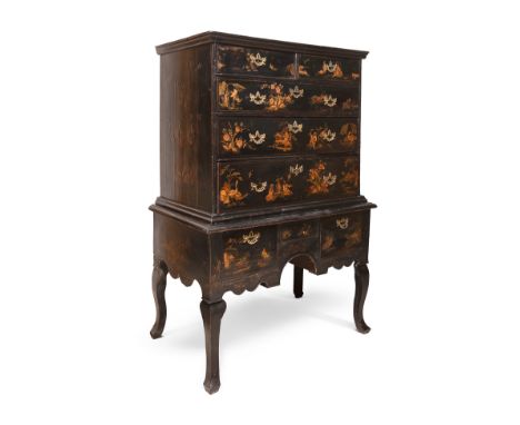 Queen Anne "Chest on stand". England, ca. 1710.Japanese lacquered wood. Oak and pine case.Two bodies.Restorations. Some of th