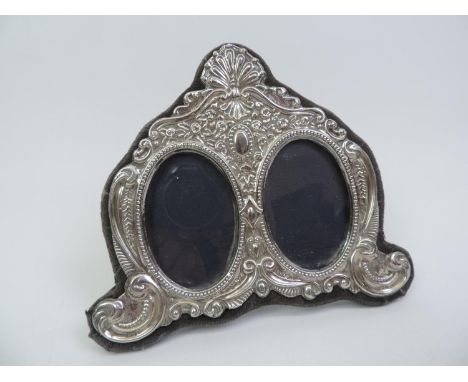 Double Oval Silver Mounted Photo Frame - London 1987 - 15.5cm High 