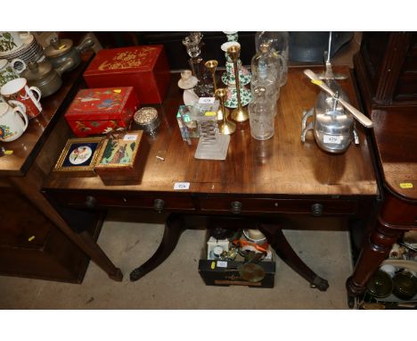 A 19th Century mahogany sofa table AF