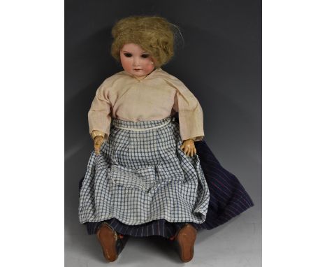 Armand Marseille - a 390 bisque socket head doll , sleeping brown eyes, open mouth with teeth, mid length light brown hair, c