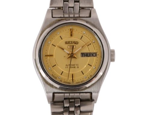 SEIKO 5 - a lady's stainless steel automatic bracelet watch, ref. 4206-0601, champagne dial with luminous dot hour markers, s