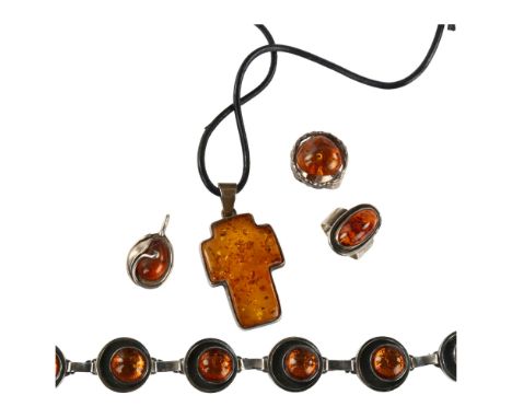 Various Danish silver and amber jewellery, including bracelet, pendant necklace etc makers include Einer Fehrn, bracelet leng