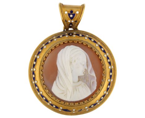 POPE PIUS IX (1846 - 1878) - a 19th century Italian agate hardstone cameo pendant, depicting veiled woman probably the Virgin