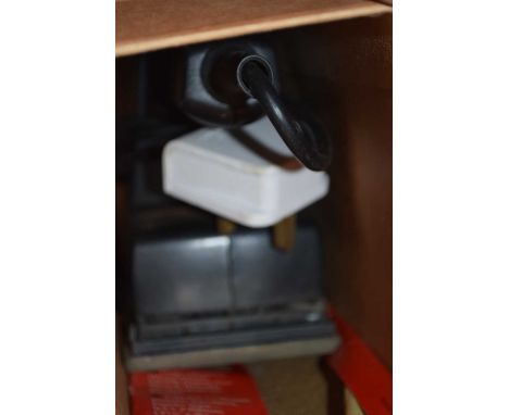 Black &amp; Decker sheet sander