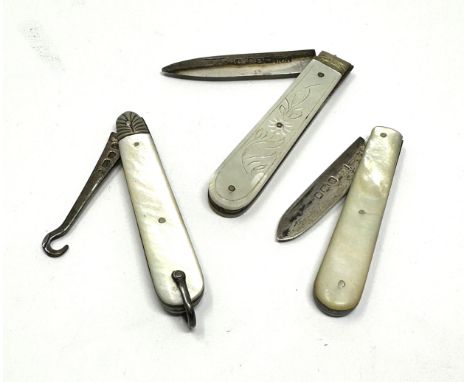 3 antique silver blade fruit knives &amp; button hook 