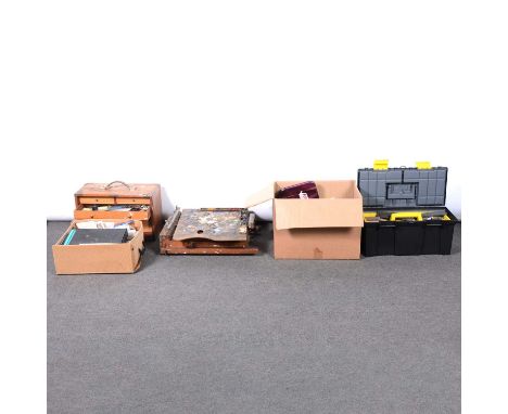 Artist's travel box easel, containing a quantity of Daler-Romney brushes, tubes of oil, accessories; an artist's palette boar