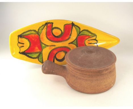 ST. IVES & POOLE.A St. Ives, Leach Pottery standard ware small lidded casserole, diameter 15cm, impressed mark. Also, a Poole