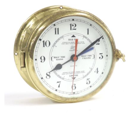 Contemporary Schatz quartz ship's bulkhead marine chronometer, the 5" white dial within a brass casing