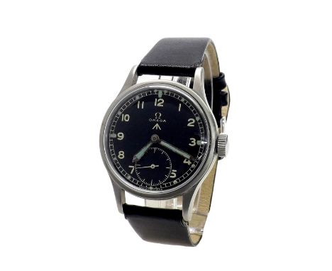 Omega WWII British Military issue stainless steel gentleman's wristwatch, movement serial no. 10204986, circular black dial w