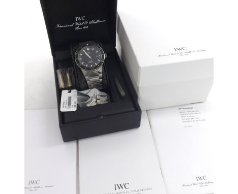 International Watch Co. (IWC) Schaffhausen GST Aquatimer 2000m automatic titanium diver's bracelet watch, ref. 3536-01, black
