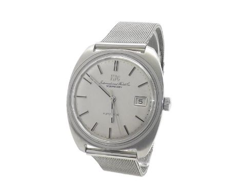 International Watch Co. (IWC) Schaffhausen automatic stainless steel gentleman's bracelet watch, ref. R 819 A, movement seria