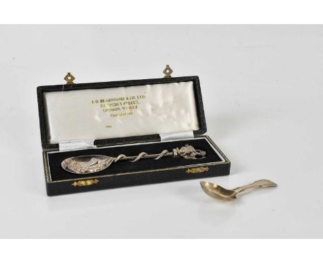 J D BEARDSMORE &amp; CO; an Elizabeth II hallmarked silver commemorative spoon, produced to commemorate the Coronation of Pri