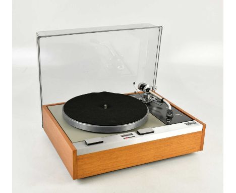 THORENS; a TD-125 turntable with a SME 3009 arm, 46 x 36cm.Condition Report: The item or items in this lot are sold as decora