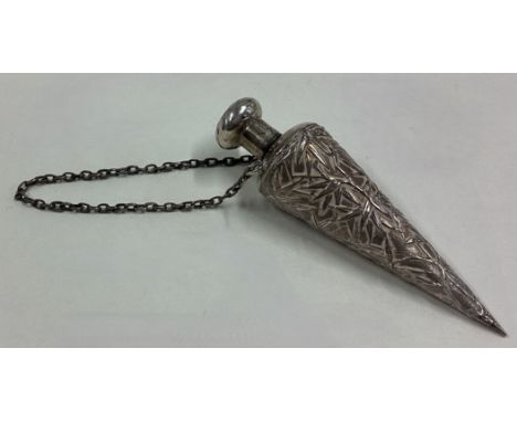 A 19th Century Chinese export silver scent bottle with screw-top cover. Approx. 18 grams. Est. £80 - £120.