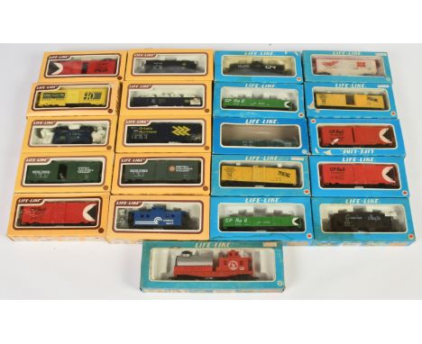 Life-Like HO Group of Canadian Wagons. To include 8514 "Erie" Covered Hopper, 8462B "Ontario Northland" Gondola with load, 85
