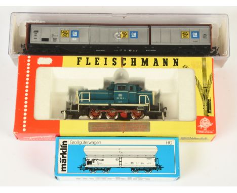 HO Continental Stock - Fleischmann 4227 Locomotive, Electrotren 5511 and Marklin 4624. Conditions: Excellent to Excellent Plu