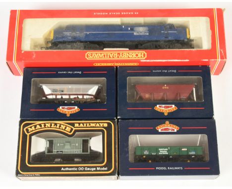 Group of Wagons and One Class 37 Locomotive - Hornby R2012C Class 37 '37198', Mainline 937366 Brake van, two Bachmann HAA Hop